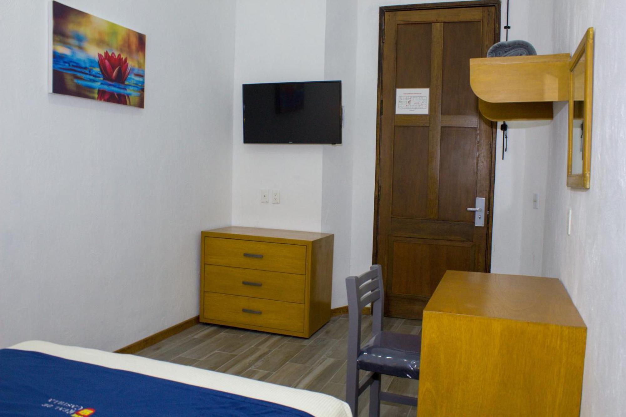 Hotel Real De Castilla Colonial Guadalajara Cameră foto
