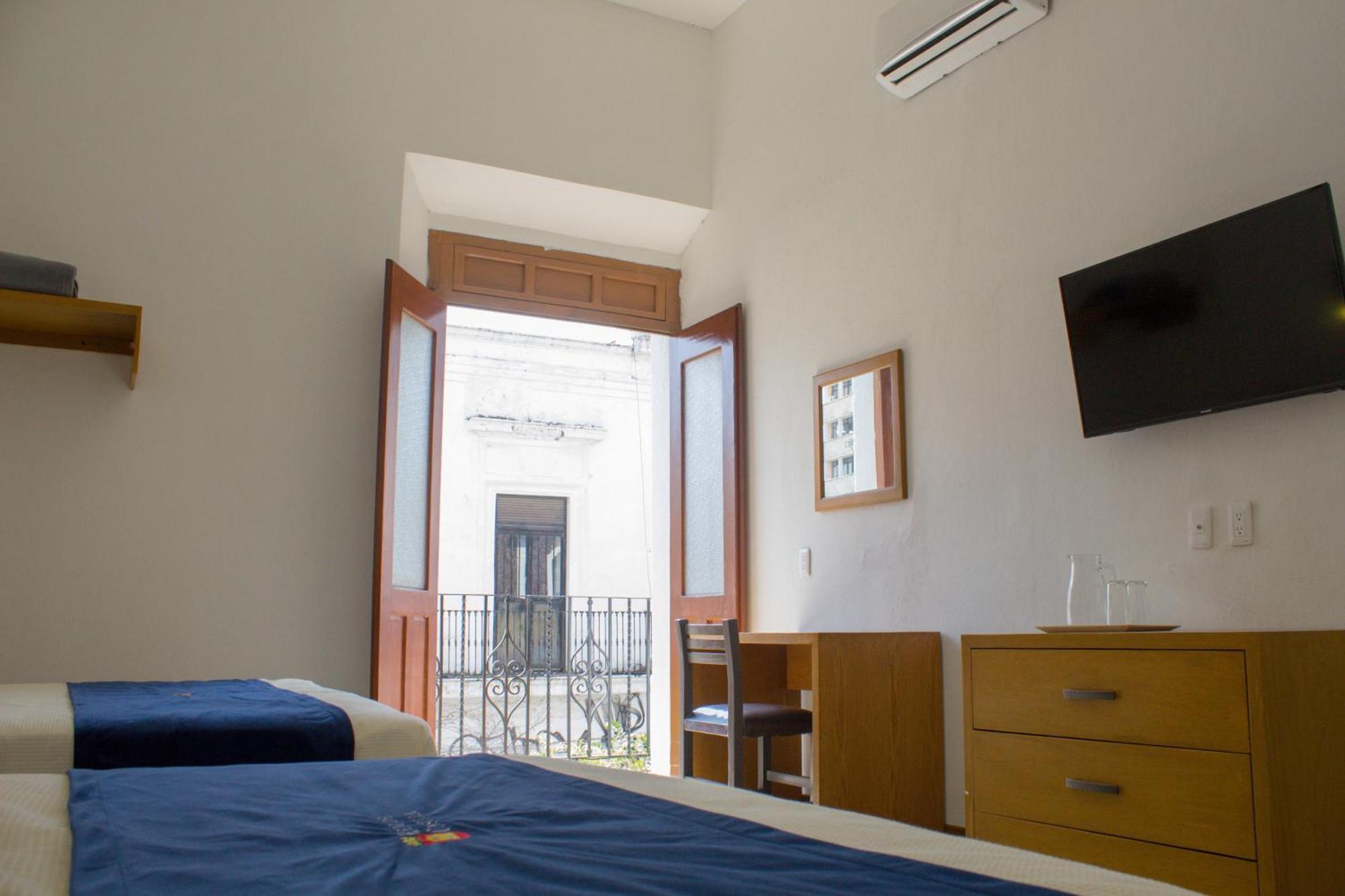 Hotel Real De Castilla Colonial Guadalajara Cameră foto