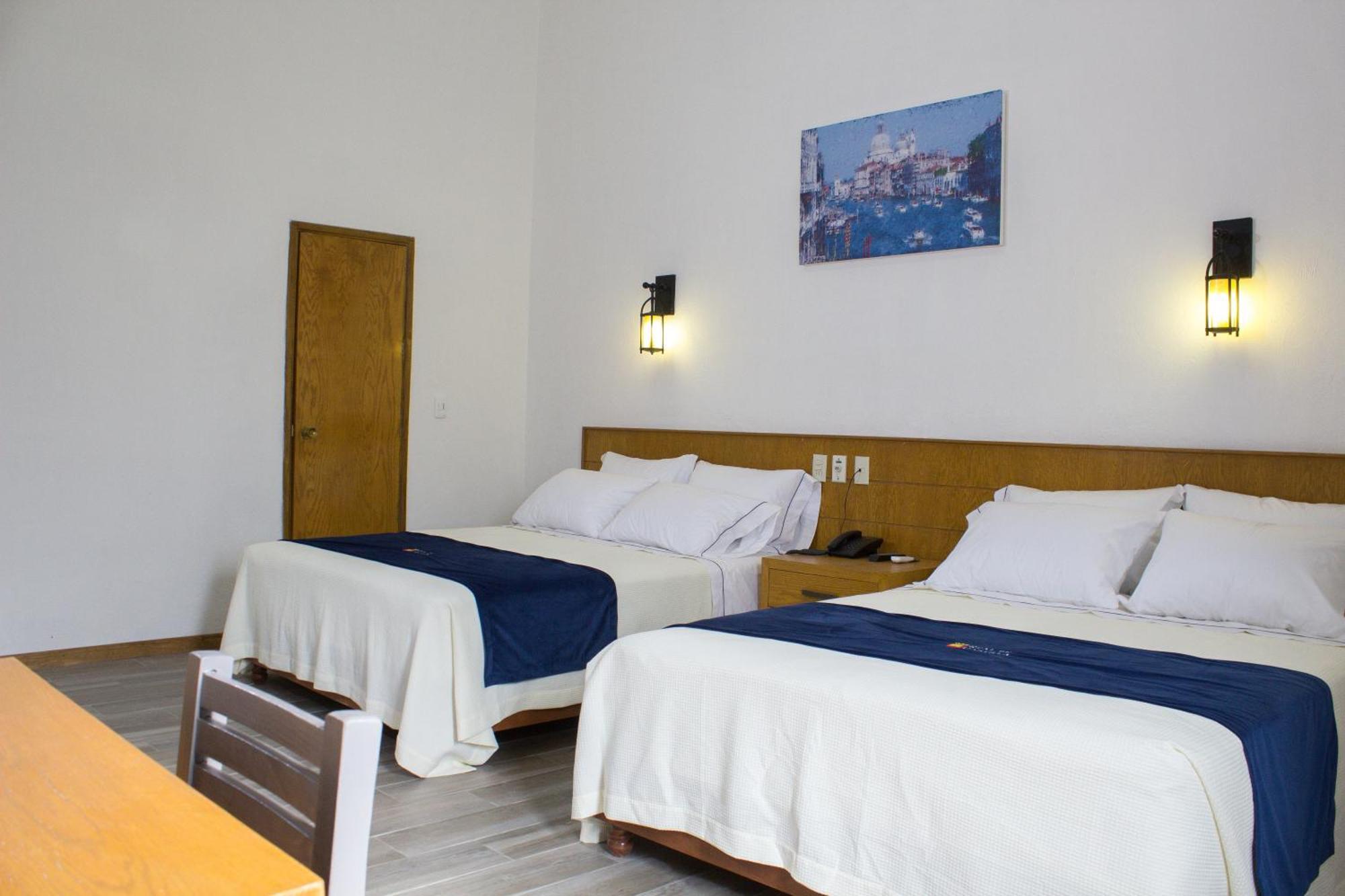 Hotel Real De Castilla Colonial Guadalajara Cameră foto